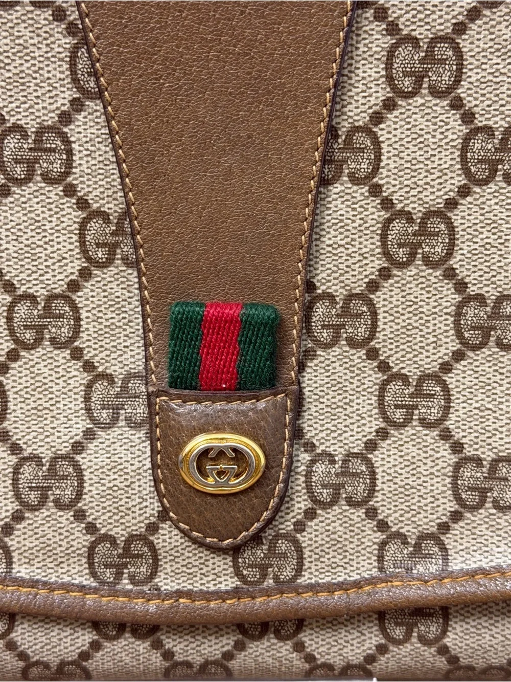 Gucci Brown GG Supreme Canvas Clutch with Green-Red Stripe